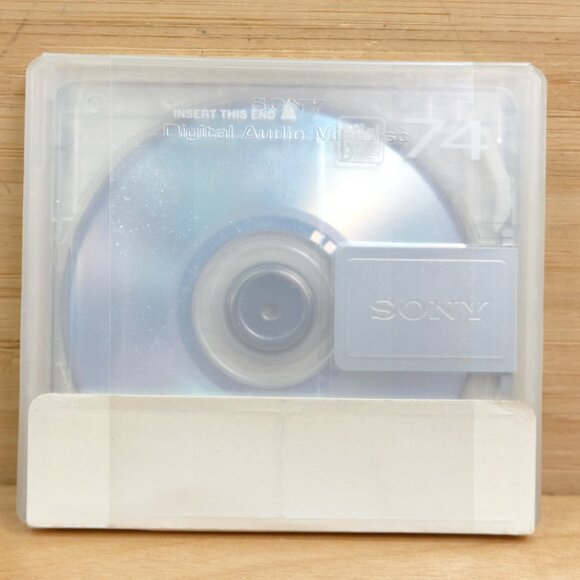 Sony Neige 74-Minute Recordable MiniDiscs – New Sealed, Set of 4, Made in Japan - Picture 2 of 3
